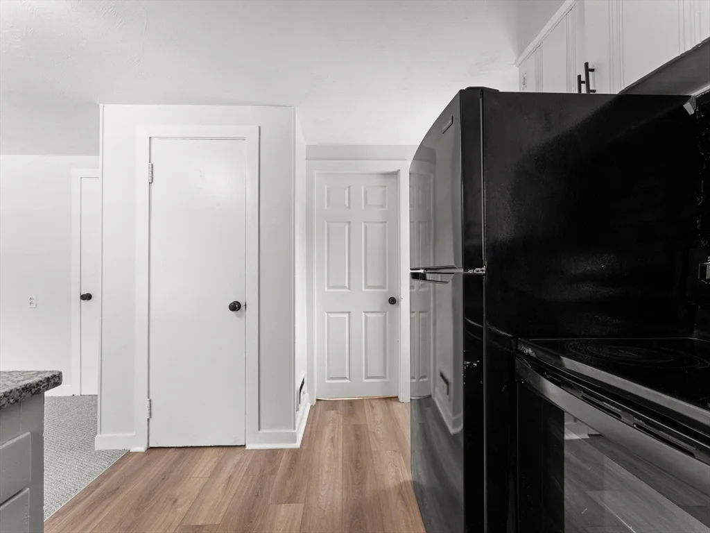 3 bed, 1 bath apartment for rent at 28 Crestview Dr Unit RHS, Westborough — photo 9 of 34