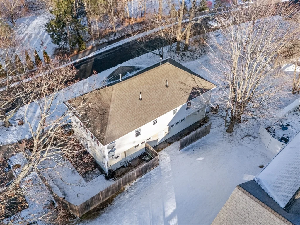 3 bed, 1 bath apartment for rent at 28 Crestview Dr Unit RHS, Westborough — photo 33 of 34
