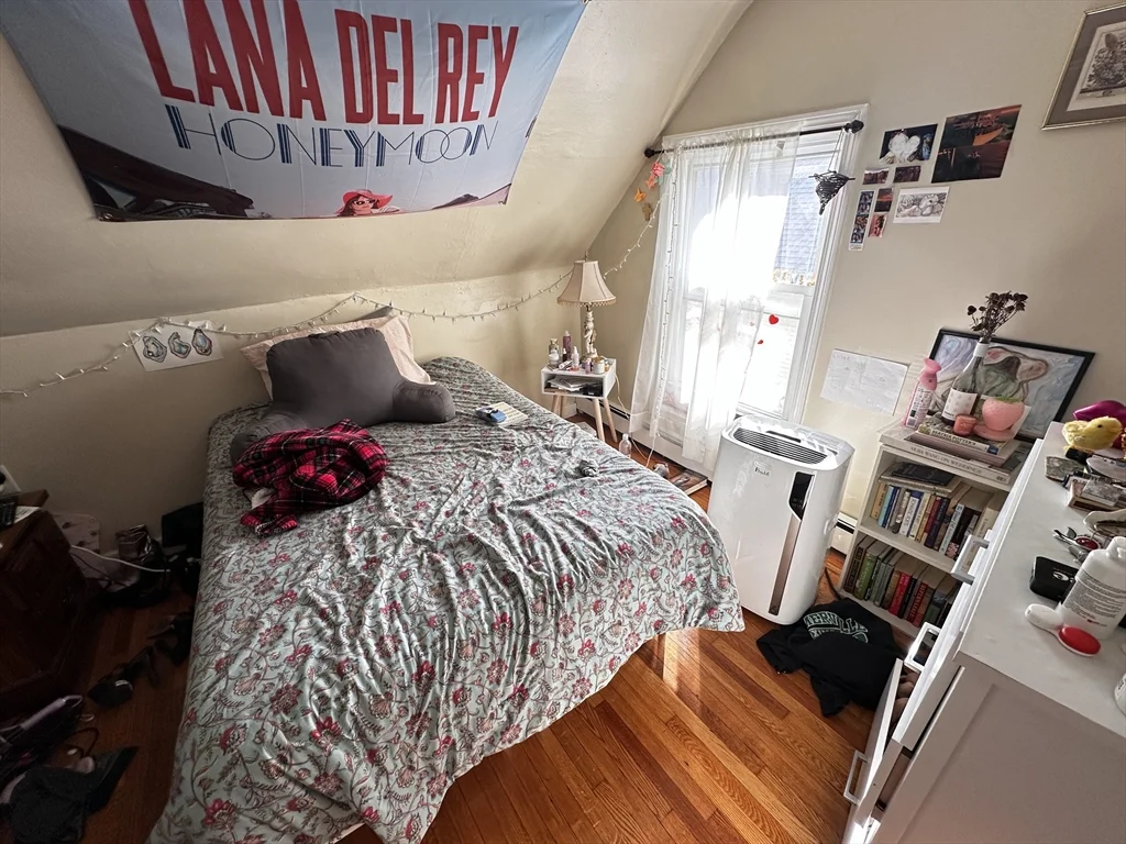 5 bed, 2 bath apartment for rent at 28 Cutter Ave Unit 4, Somerville — photo 13 of 15