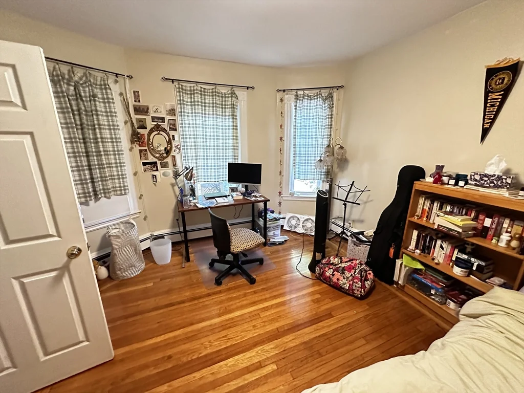 5 bed, 2 bath apartment for rent at 28 Cutter Ave Unit 4, Somerville — photo 7 of 15