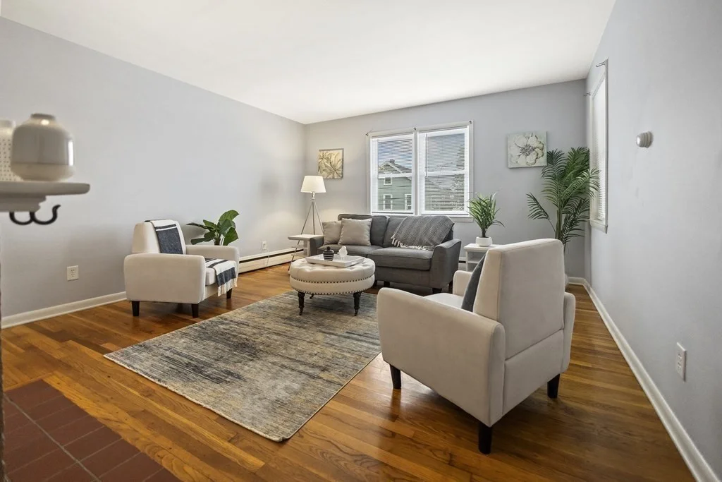4 bed, 1 bath apartment for rent at 28 Dana Ave Unit 1, Hyde Park — photo 4 of 14