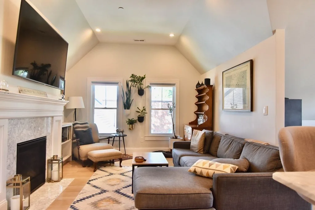 2 bed, 2 bath apartment for rent at 28 Dix St Unit 3, Dorchester — photo 1 of 35