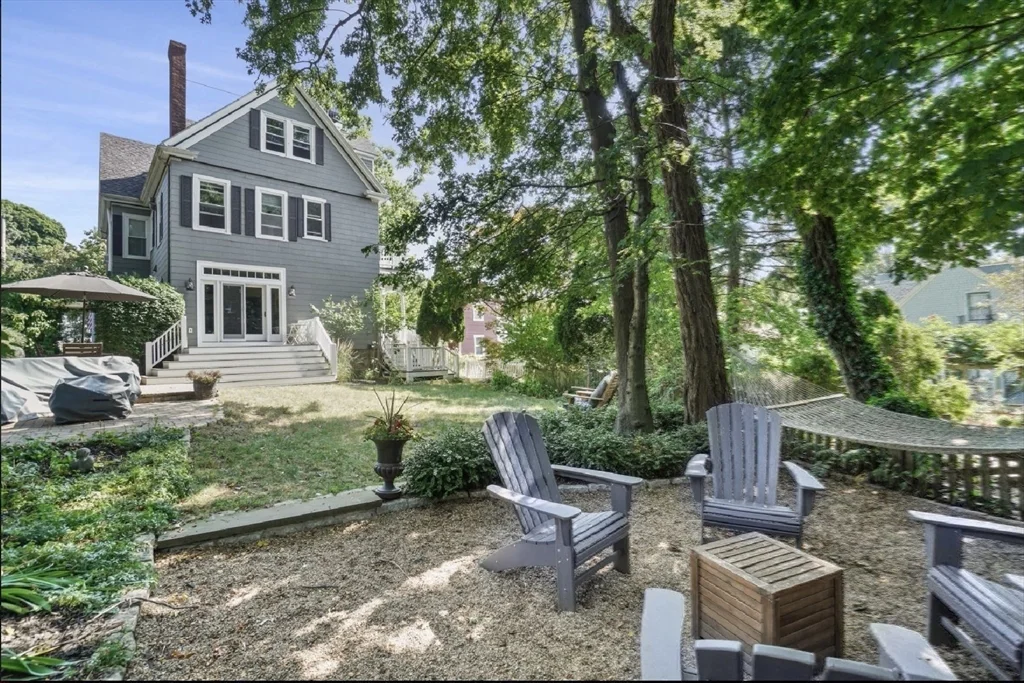 2 bed, 1 bath apartment for rent at 28 Downer Ave Unit 1, Boston — photo 38 of 42
