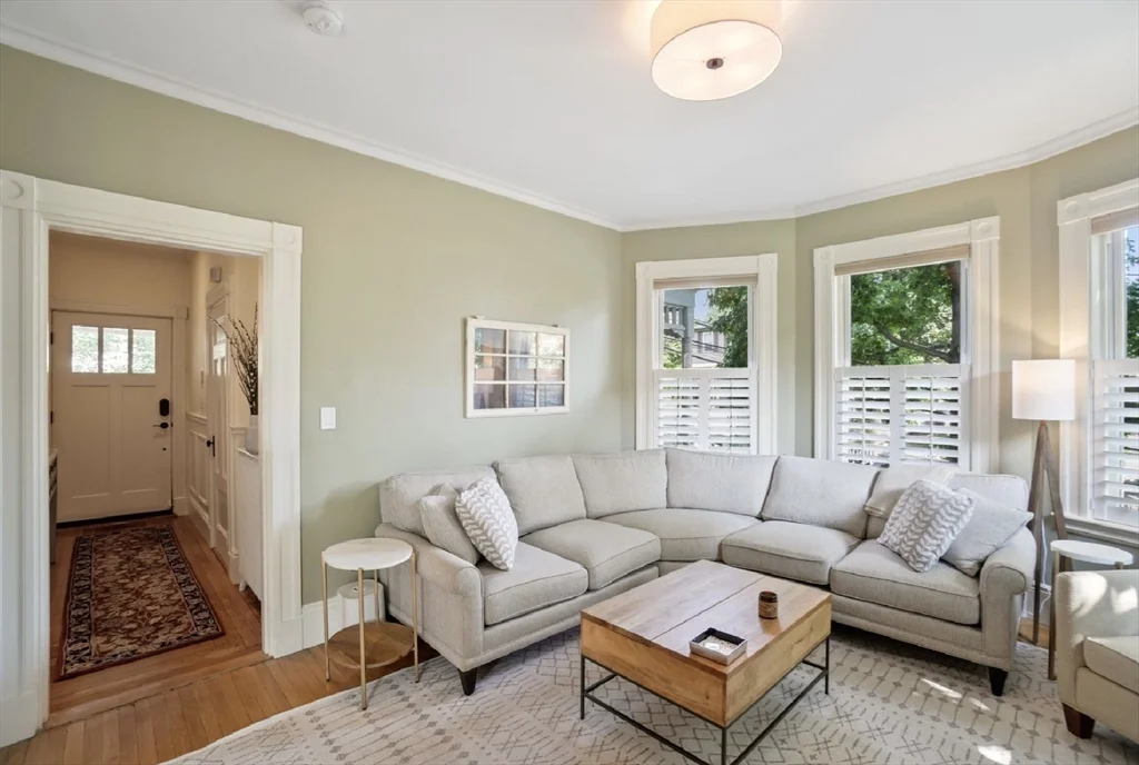 2 bed, 1 bath apartment for rent at 28 Downer Ave Unit 1, Boston — photo 7 of 42