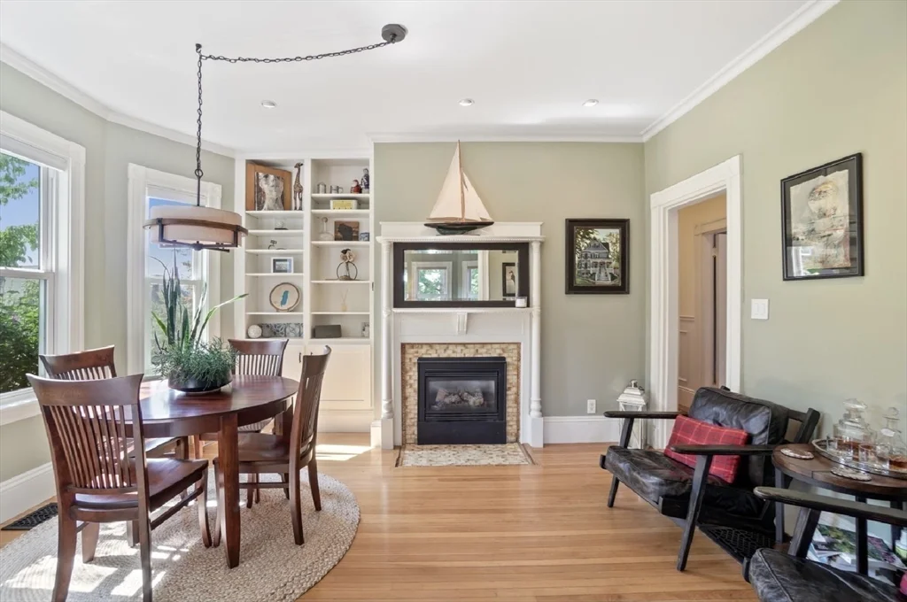 2 bed, 1 bath apartment for rent at 28 Downer Ave Unit 1, Boston — photo 11 of 42