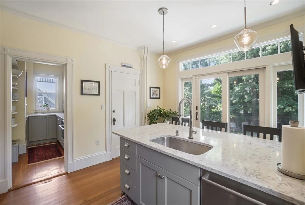 2 bed, 1 bath apartment for rent at 28 Downer Ave Unit 1, Boston — photo 28 of 42