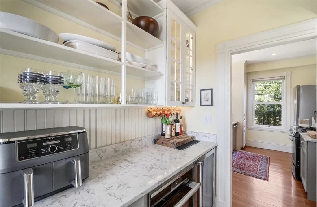 2 bed, 1 bath apartment for rent at 28 Downer Ave Unit 1, Boston — photo 30 of 42