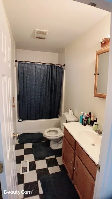 2 bed, 1 bath apartment for rent at 28 Ebbett Ave Unit 28, Quincy — photo 7 of 8