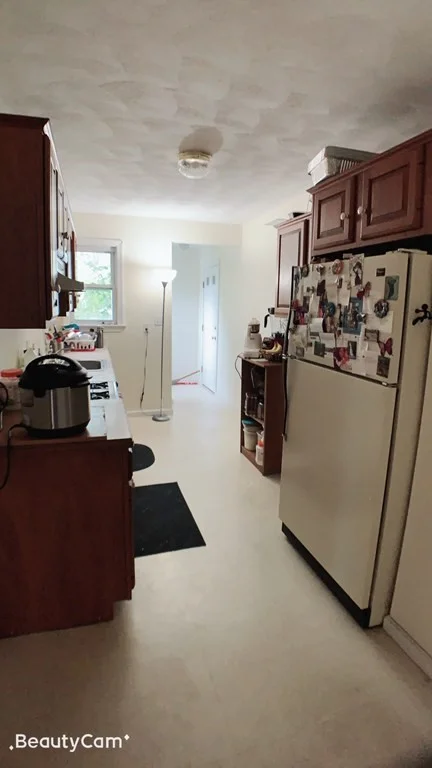 2 bed, 1 bath apartment for rent at 28 Ebbett Ave Unit 28, Quincy — photo 5 of 8