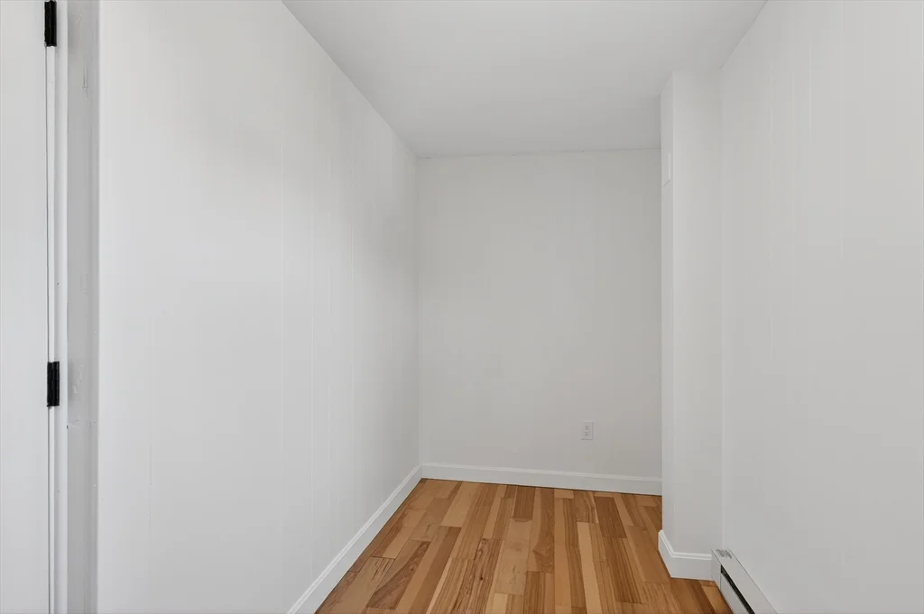 3 bed, 1 bath apartment for rent at 28 Ekman St Unit 1, Worcester — photo 17 of 22