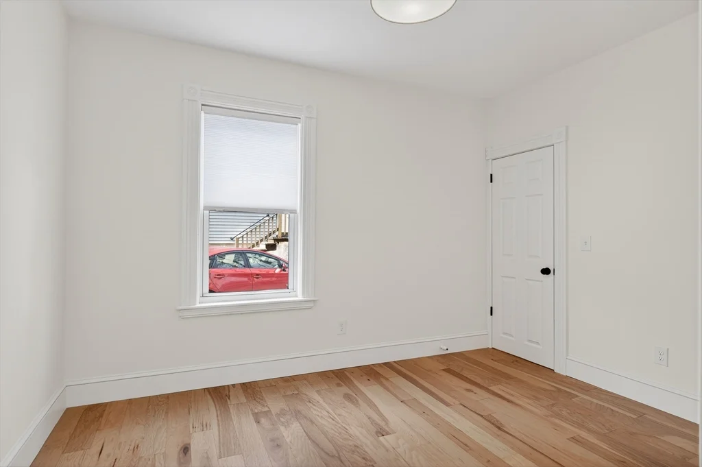 3 bed, 1 bath apartment for rent at 28 Ekman St Unit 1, Worcester — photo 15 of 22