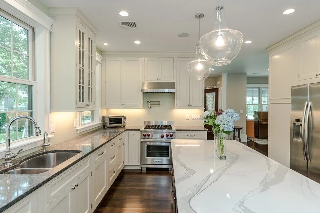 3 bed, 2 bath apartment for rent at 28 Eliot St, Chestnut Hill — photo 9 of 21