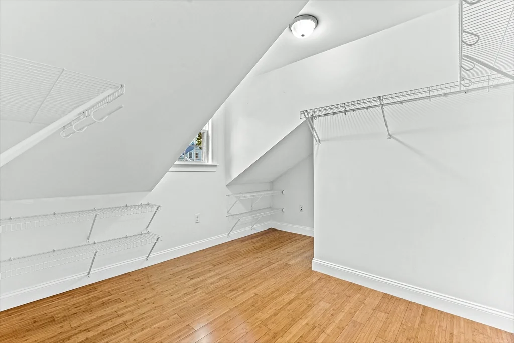 3 bed, 4+ bath apartment for rent at 28 Elliott St Unit 28, Reading — photo 21 of 26