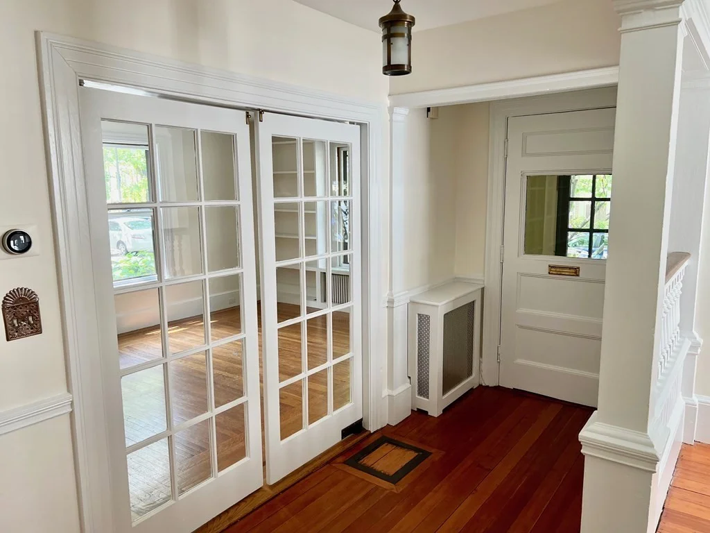 4 bed, 3 bath apartment for rent at 28 Ellsworth Unit 28, Cambridge — photo 3 of 23