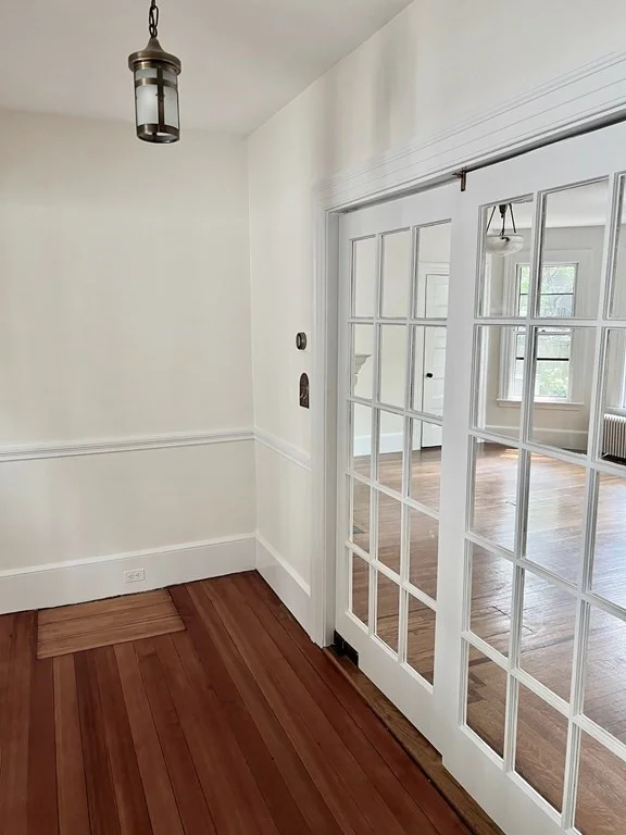 4 bed, 3 bath apartment for rent at 28 Ellsworth Unit 28, Cambridge — photo 2 of 23