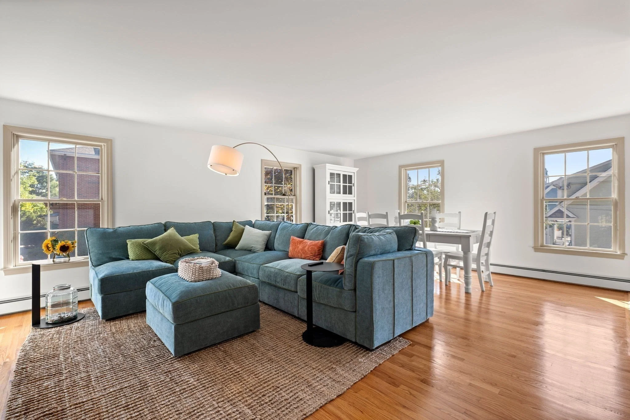 2 bed, 1 bath apartment for rent at 28 Elm St Unit 2, Manchester — photo 5 of 22