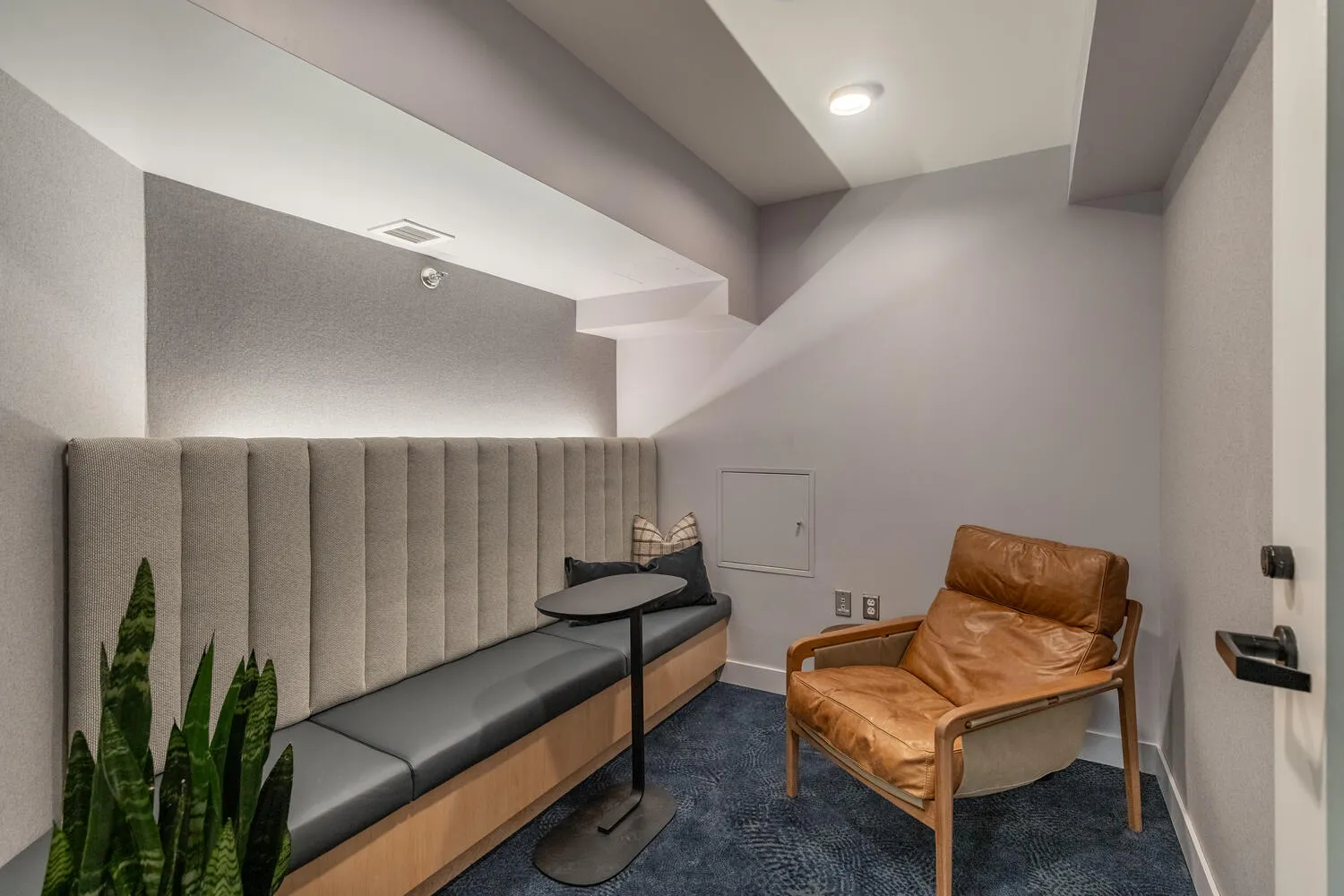 1 bed, 1 bath apartment for rent at 28 Exeter St Unit 702, Back Bay — photo 9 of 15