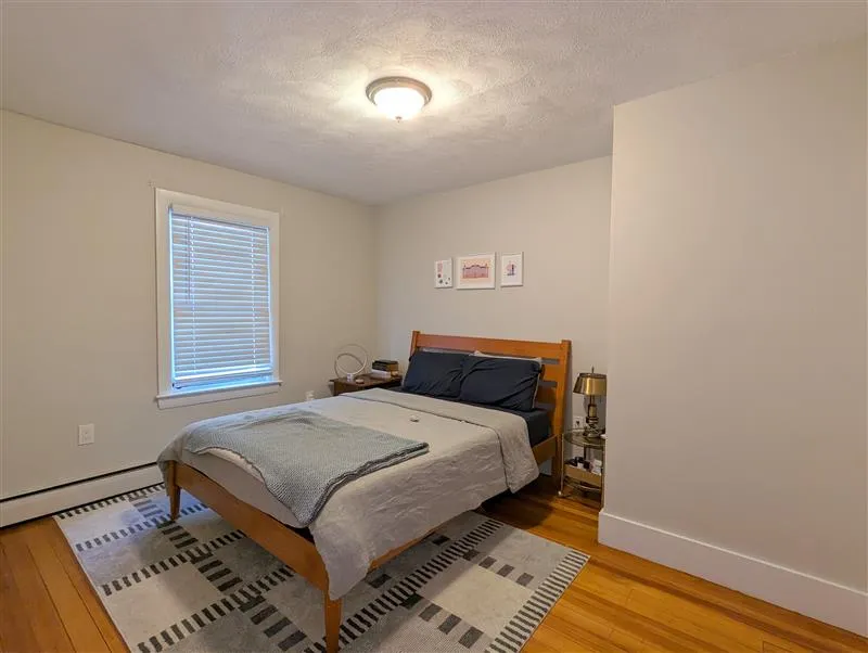 2 bed, 1 bath apartment for rent at 28 Fairmont Ave Unit 2, Cambridgeport — photo 7 of 18