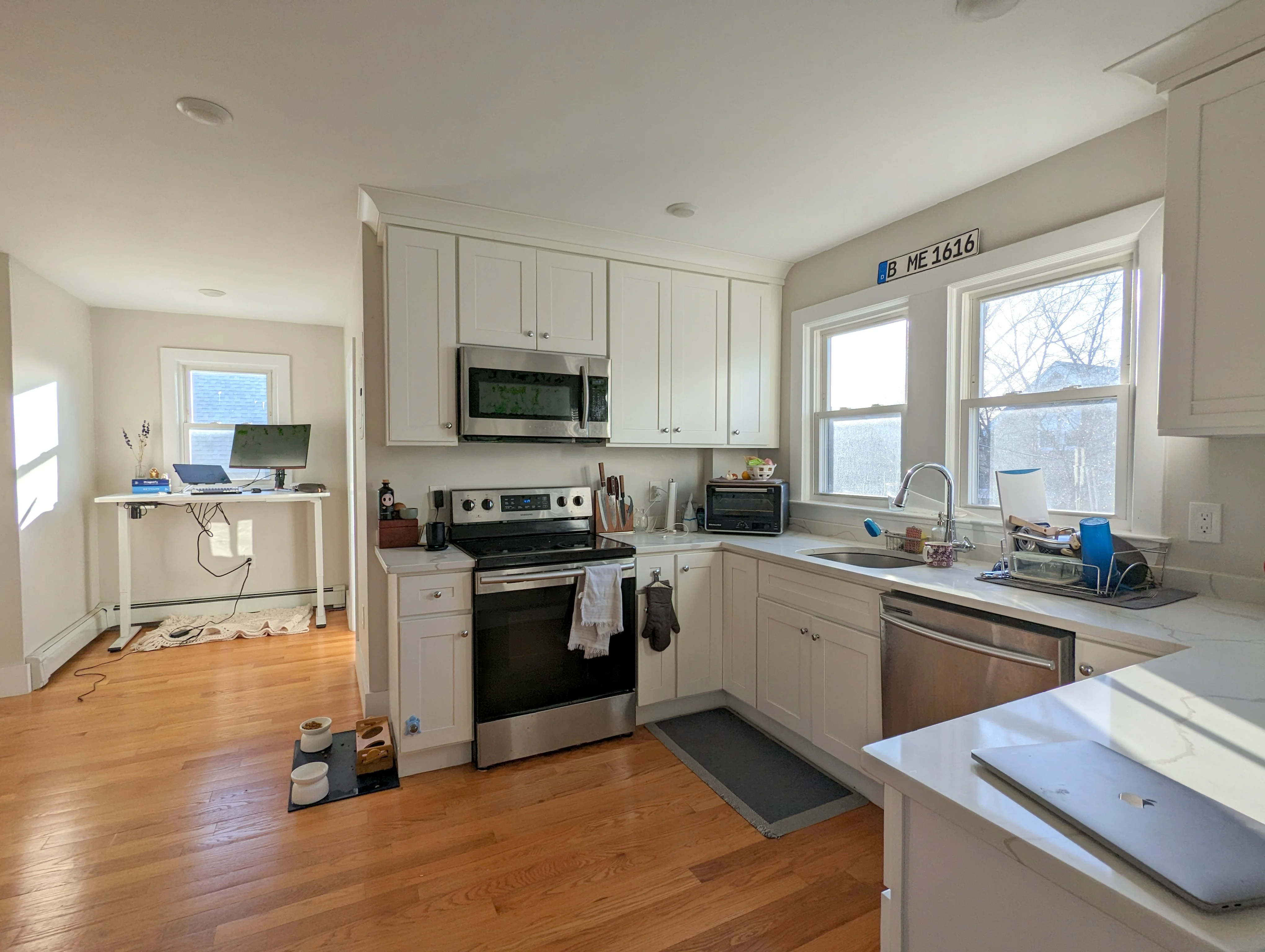 3 bed, 1 bath apartment for rent at 28 Fairmount Ave Unit 2, Teele Square — photo 6 of 21