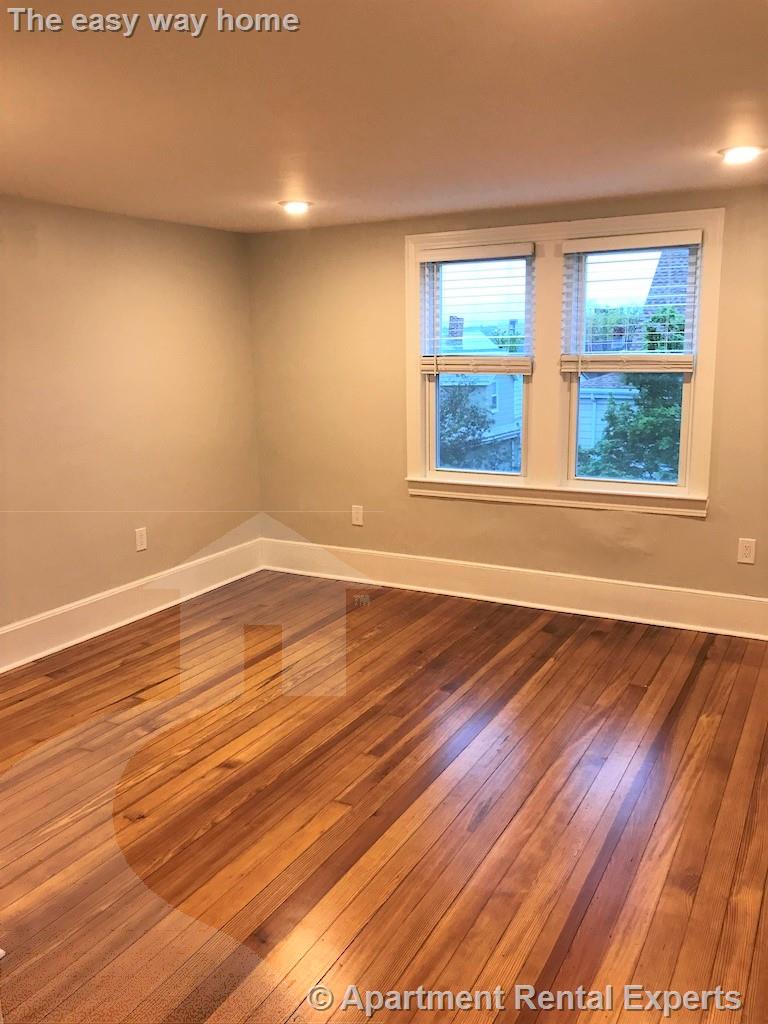 2 bed, 1 bath apartment for rent at 28 Fairmount Ave Unit 3, Teele Square — photo 4 of 7
