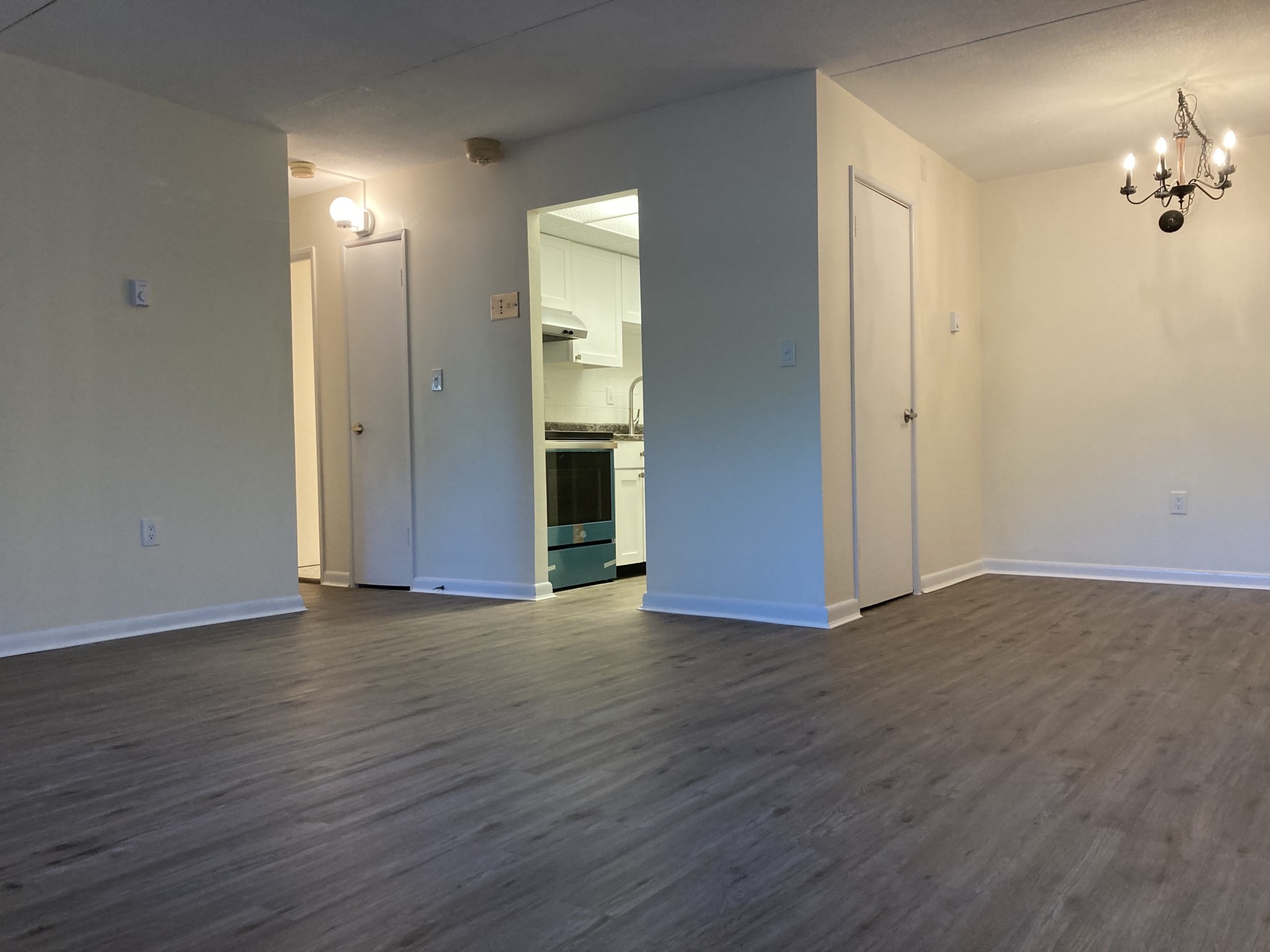 1 bed, 1 bath apartment for rent at 28 Faxon Rd Unit 4, Stoughton — photo 1 of 4