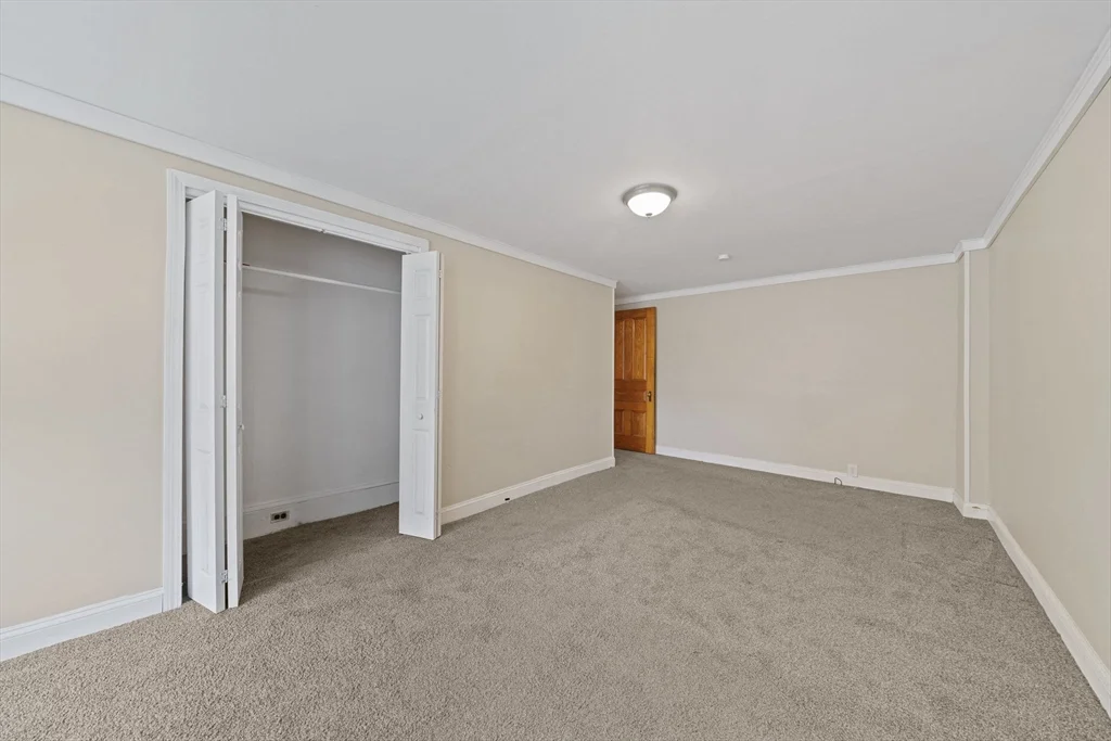 3 bed, 1 bath apartment for rent at 28 Federal Ave Unit 28, Quincy — photo 11 of 18