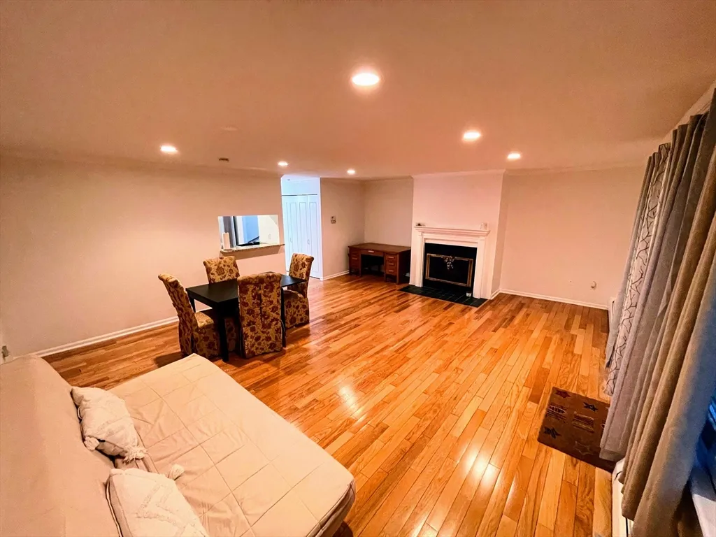 2 bed, 2 bath apartment for rent at 28 Federal St Unit 5, Salem — photo 24 of 28