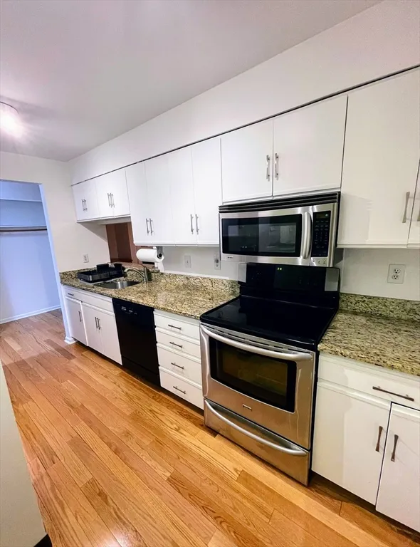 2 bed, 2 bath apartment for rent at 28 Federal St Unit 5, Salem — photo 23 of 28