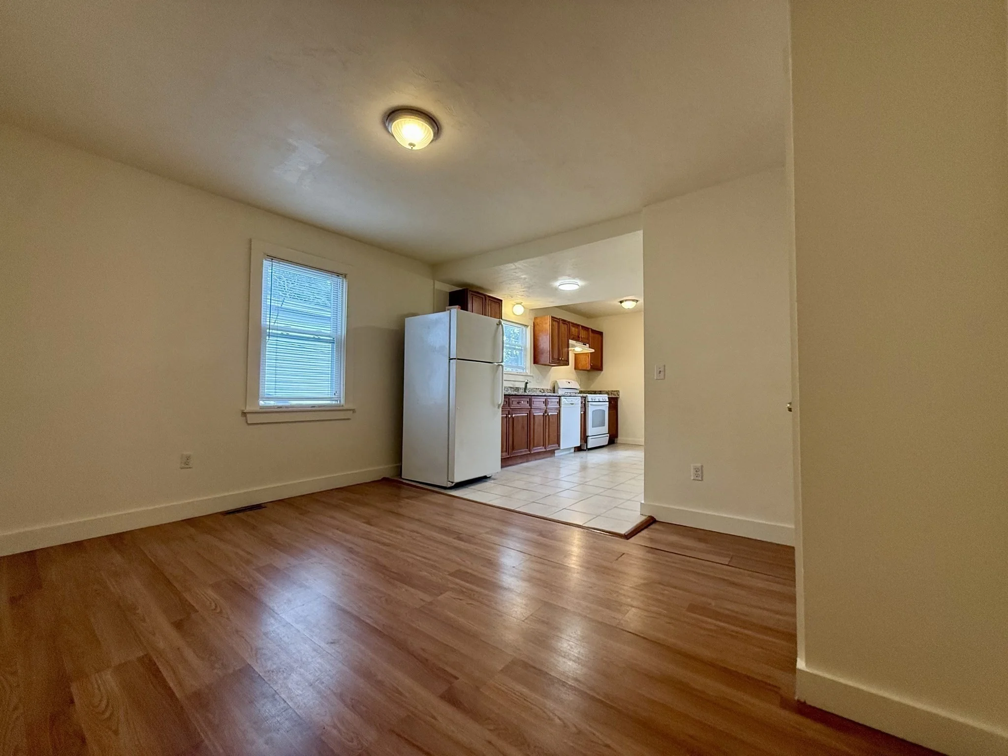 2 bed, 1 bath apartment for rent at 28 Fisher St Unit 28, North Attleboro — photo 6 of 13