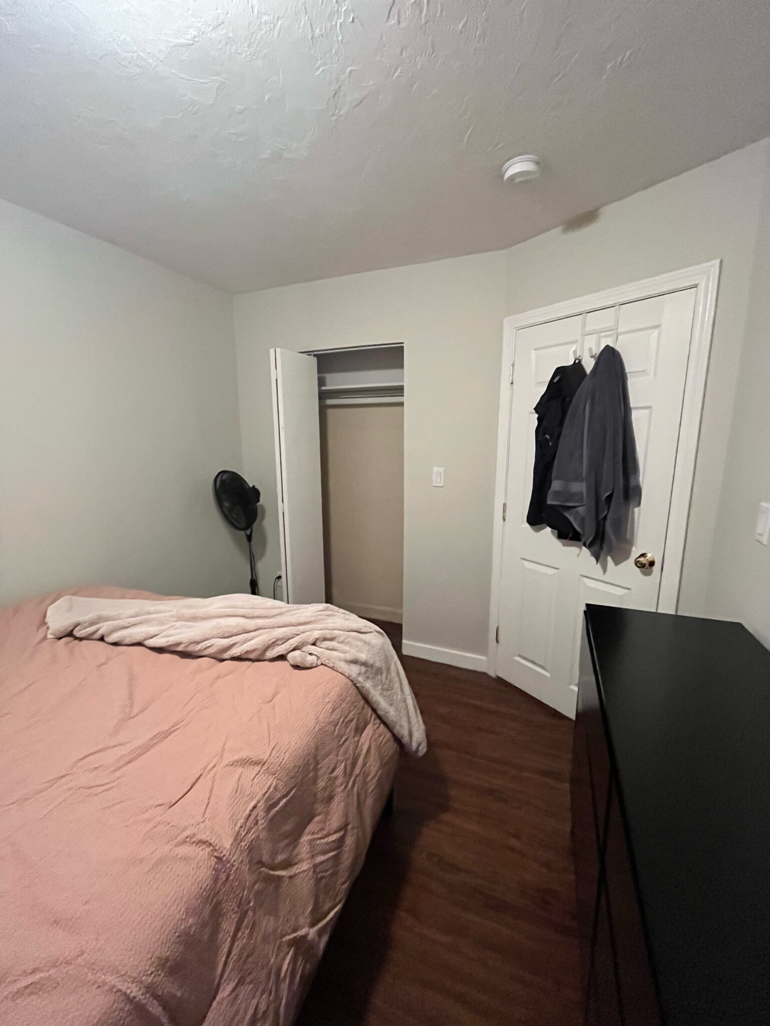 2 bed, 1 bath apartment for rent at 28 Fleet St Unit 14, North End — photo 22 of 30