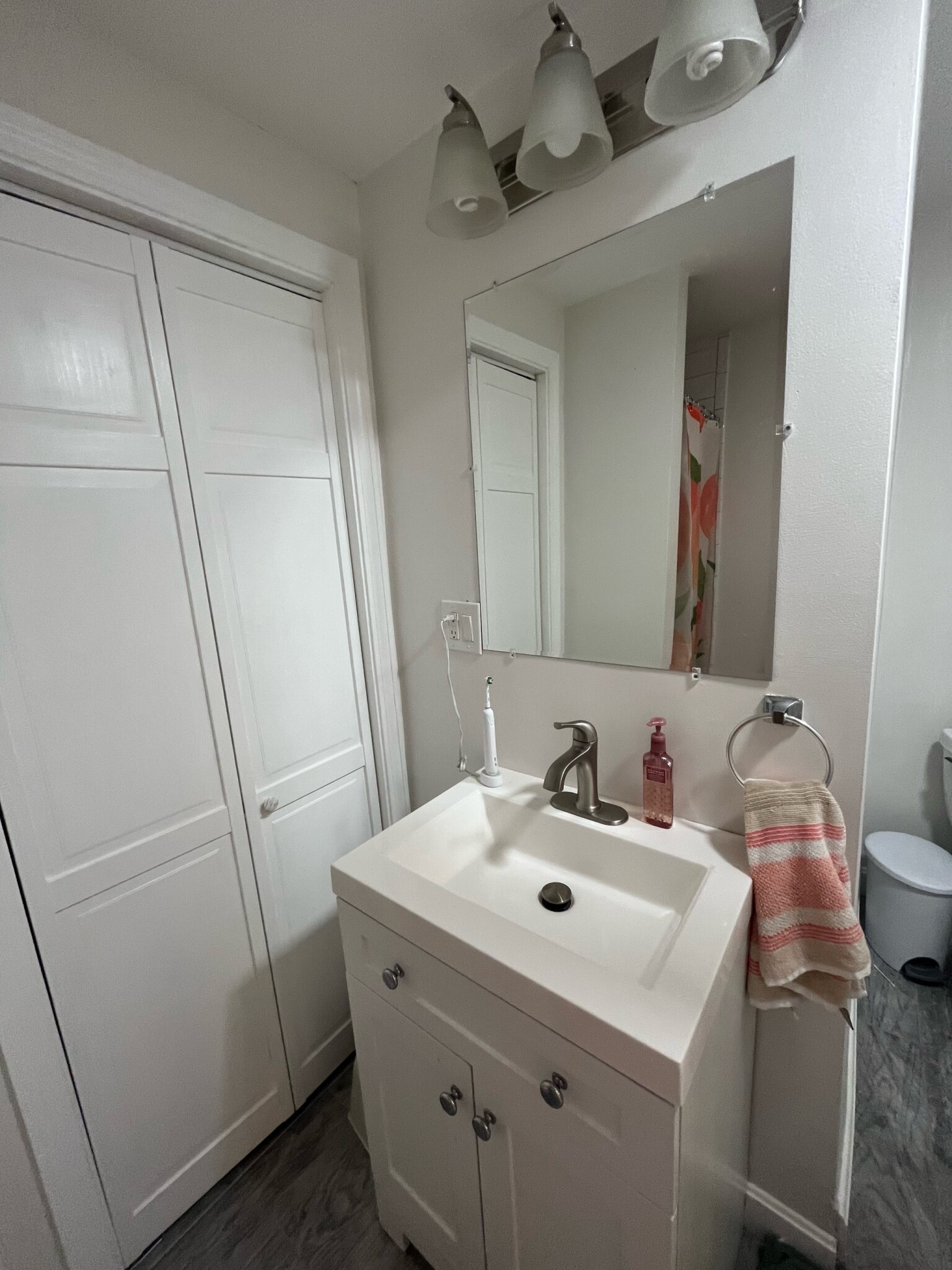 2 bed, 1 bath apartment for rent at 28 Fleet St Unit 14, North End — photo 23 of 30