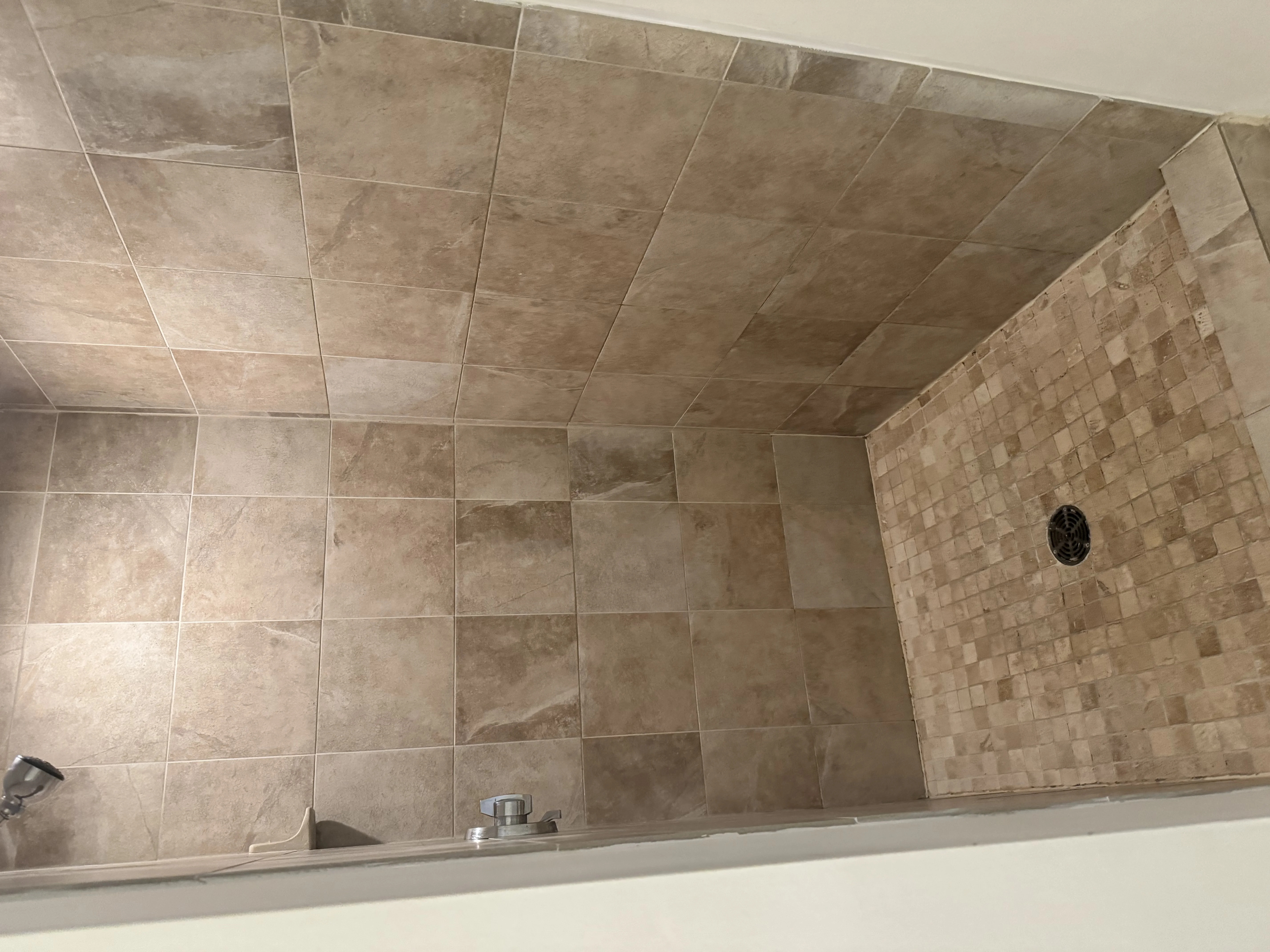 2 bed, 1 bath apartment for rent at 28 Fleet St Unit 16, North End — photo 6 of 7