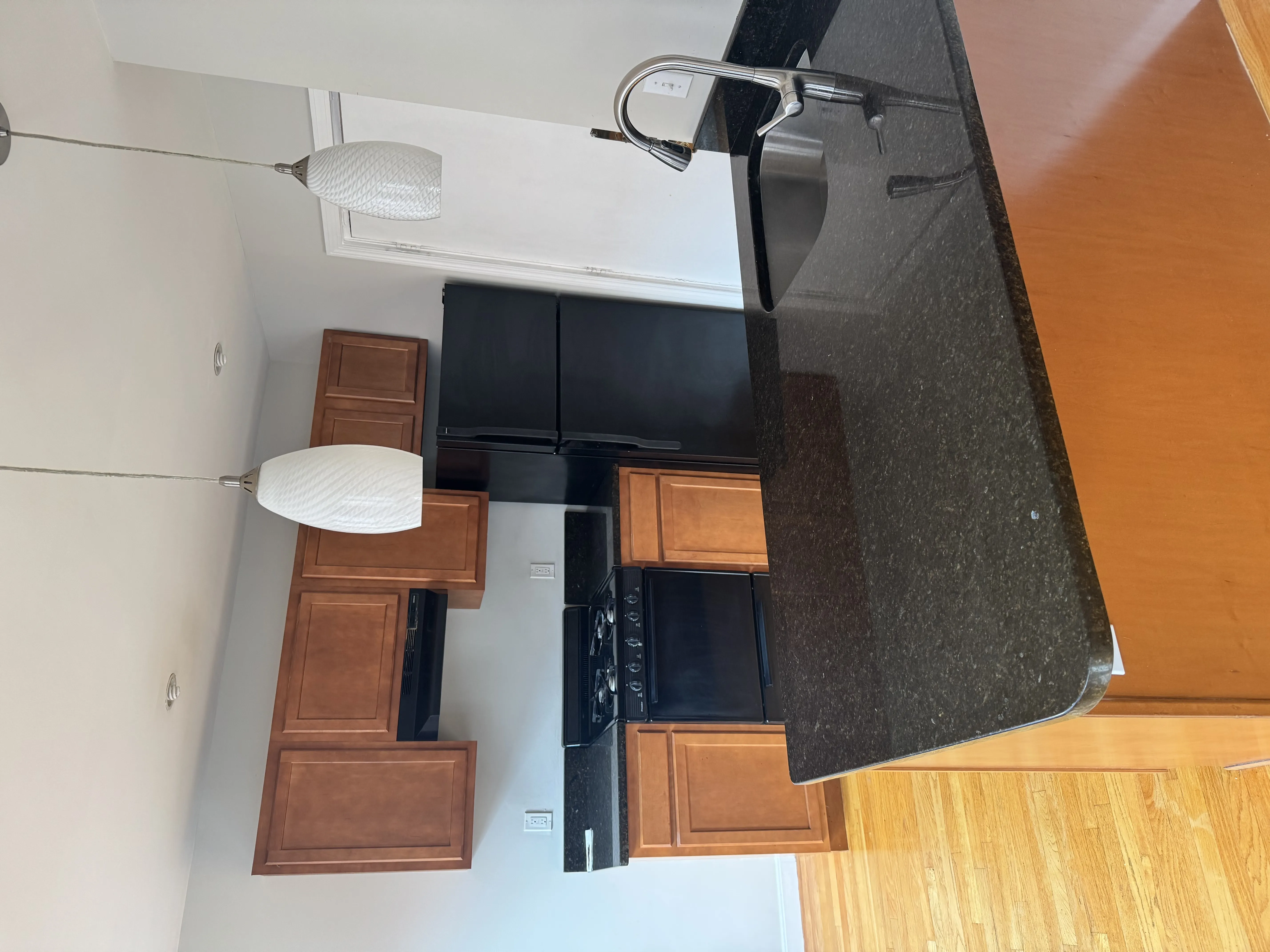 2 bed, 1 bath apartment for rent at 28 Fleet St Unit 16, North End — photo 2 of 7