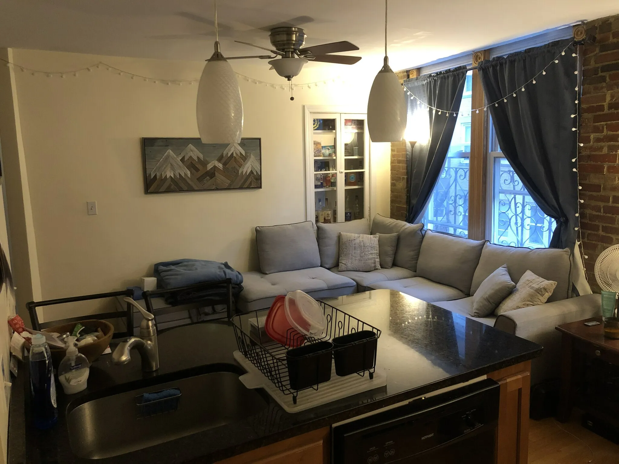 2 bed, 1 bath apartment for rent at 28 Fleet St Unit 16, North End — photo 22 of 34