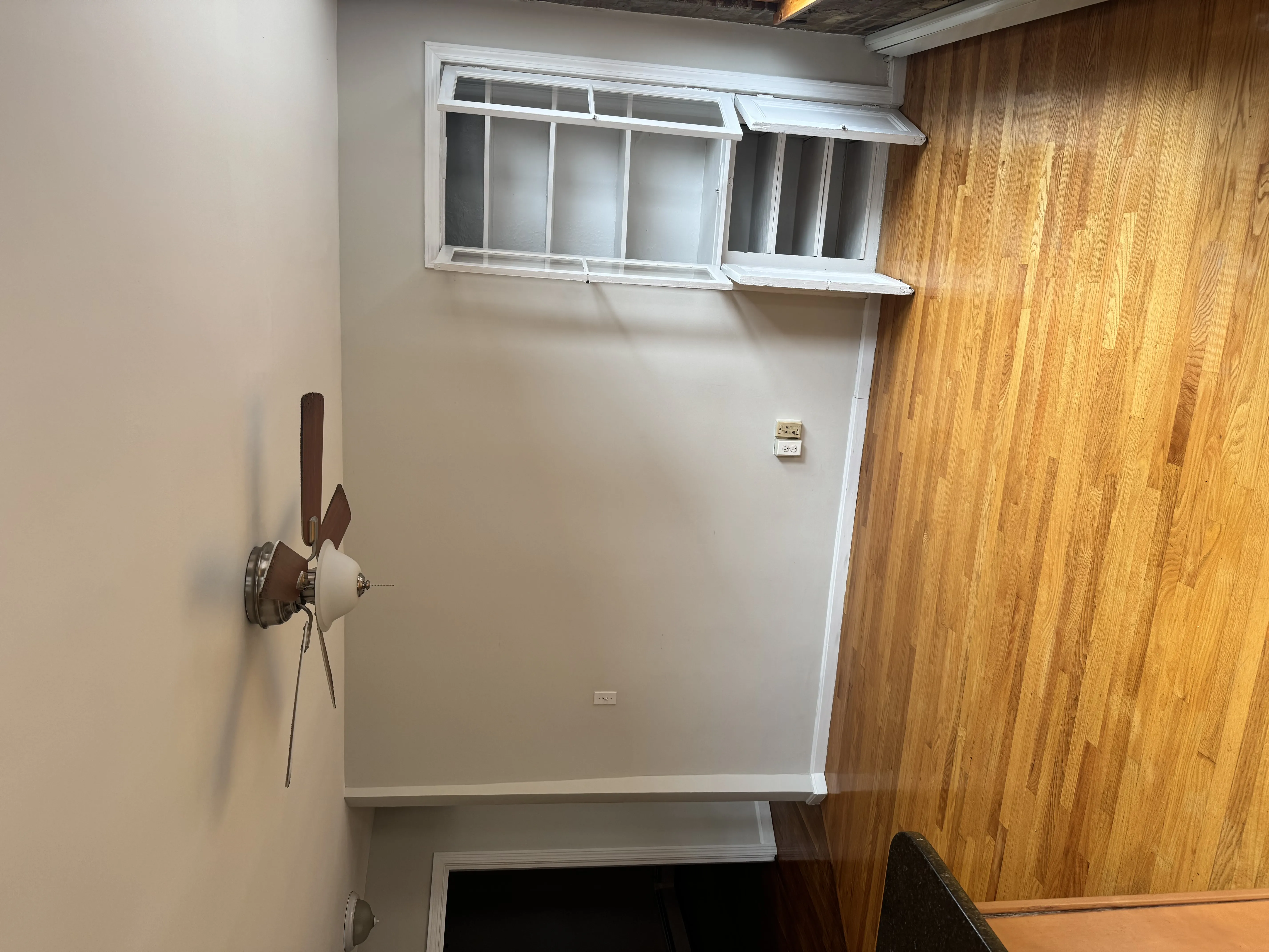 2 bed, 1 bath apartment for rent at 28 Fleet St Unit 16, North End — photo 3 of 7