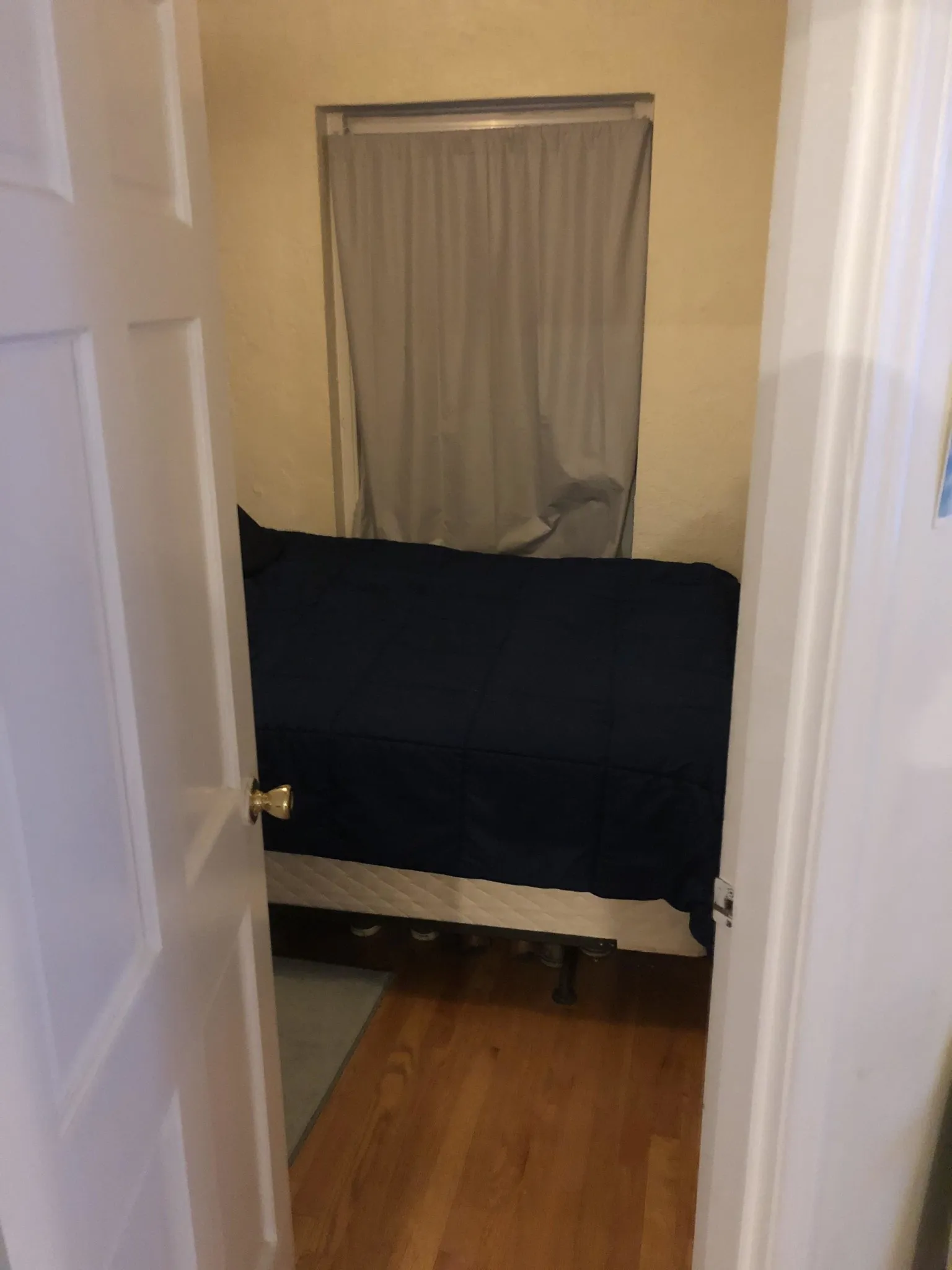 2 bed, 1 bath apartment for rent at 28 Fleet St Unit 16, North End — photo 29 of 34