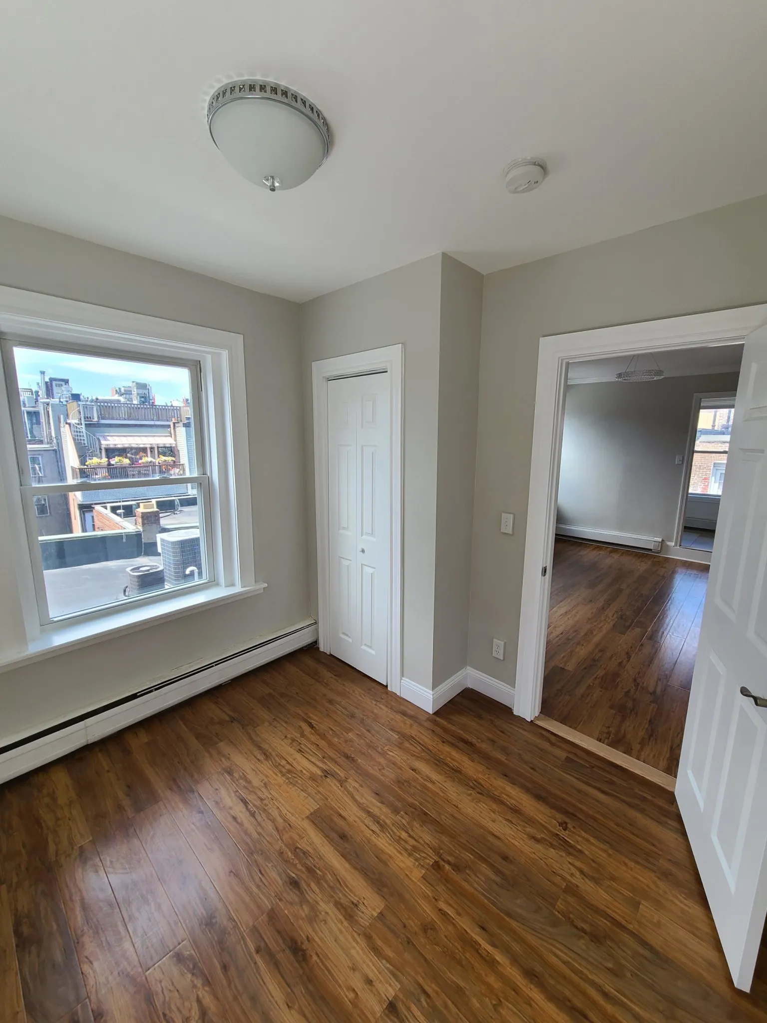3 bed, 1 bath apartment for rent at 28 Fleet St Unit 28, North End — photo 24 of 29