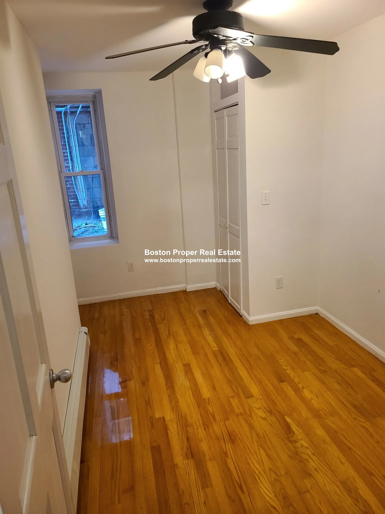 3 bed, 1 bath apartment for rent at 28 Fleet St Unit 3, North End — photo 10 of 36