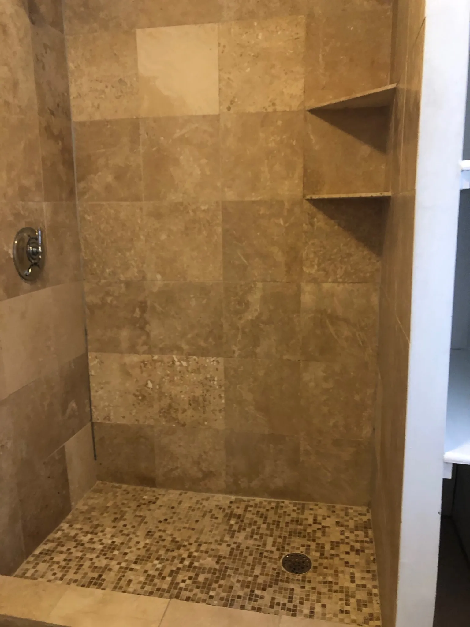 3 bed, 1 bath apartment for rent at 28 Fleet St Unit 3, North End — photo 29 of 36