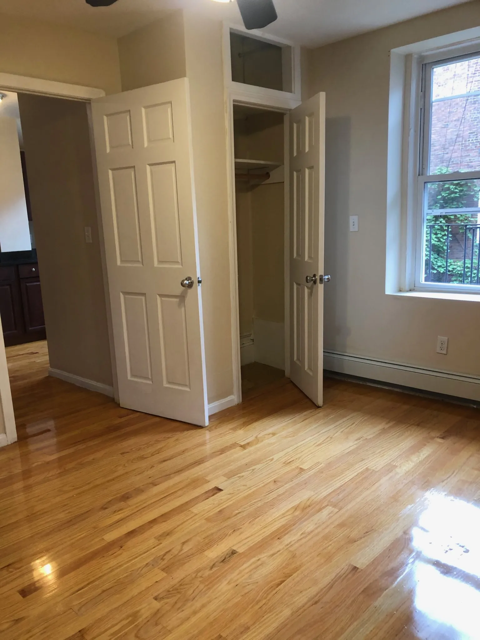 3 bed, 1 bath apartment for rent at 28 Fleet St Unit 3, North End — photo 30 of 36