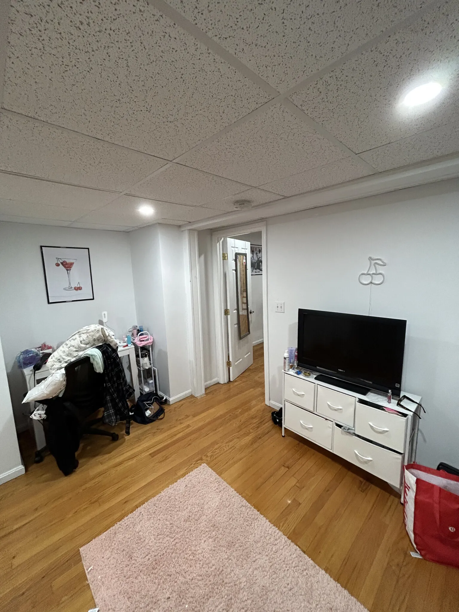 3 bed, 2 bath apartment for rent at 28 Fleet St Unit A, North End — photo 38 of 73