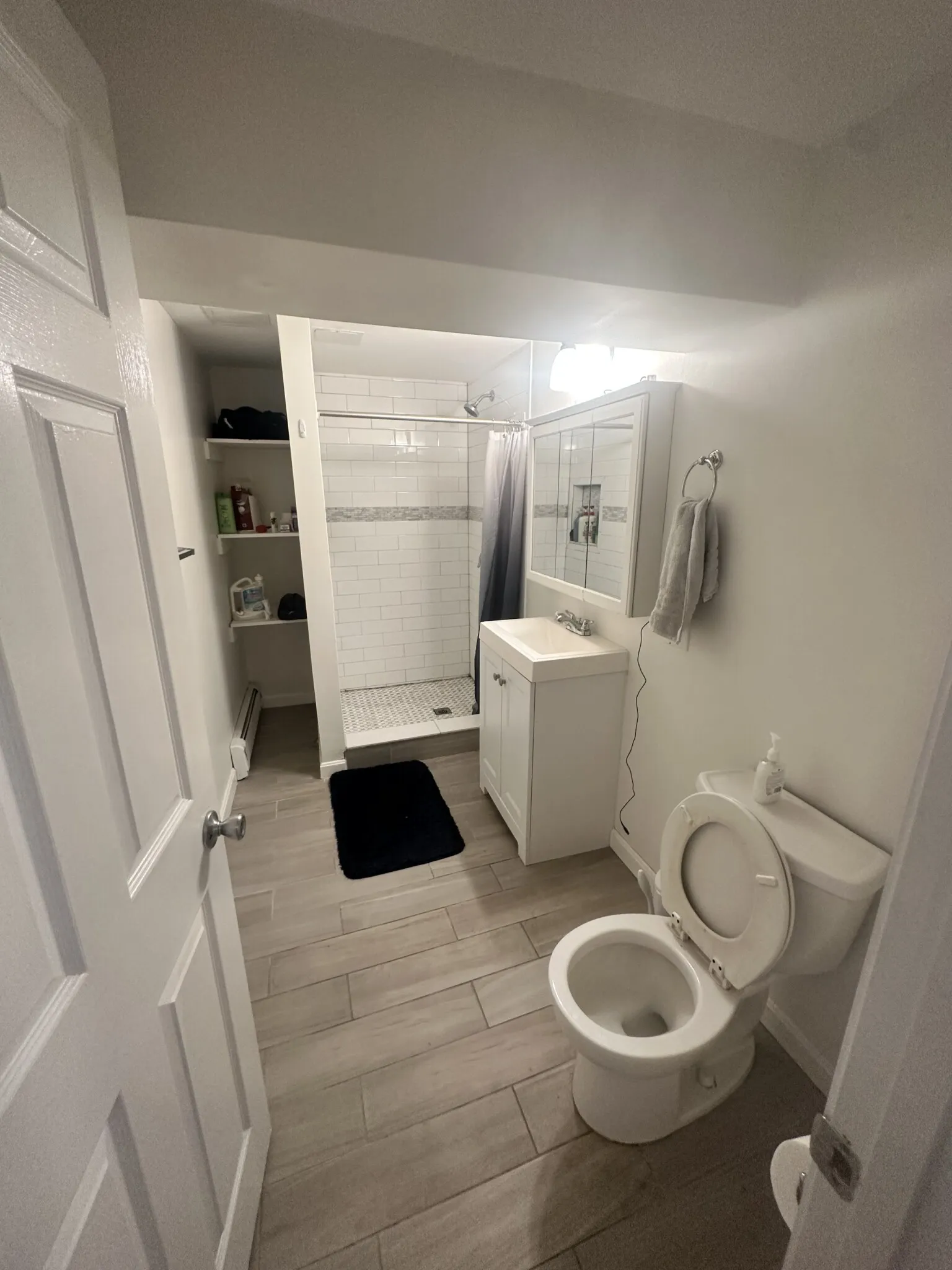 3 bed, 2 bath apartment for rent at 28 Fleet St Unit A, North End — photo 34 of 73