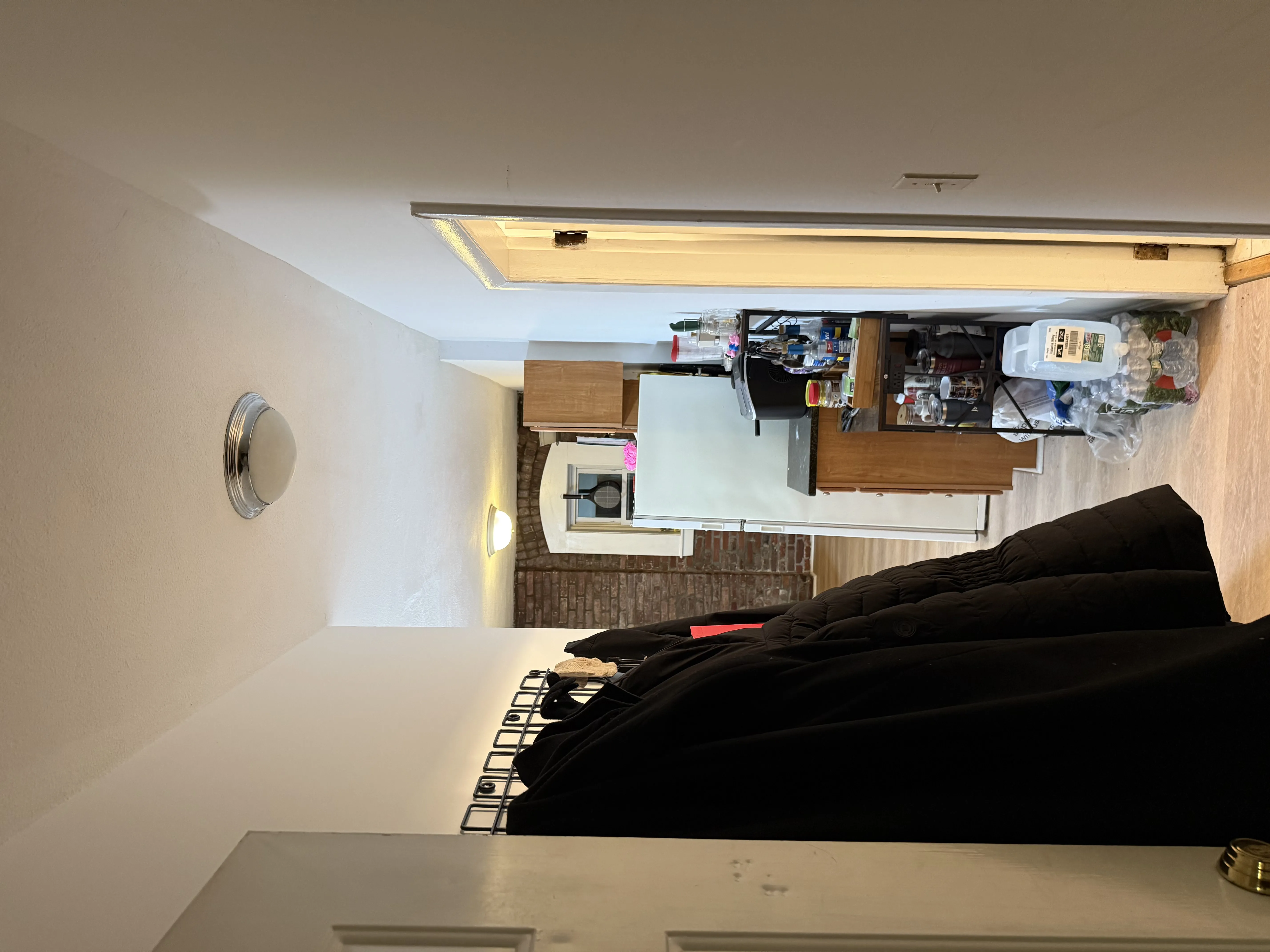 3 bed, 2 bath apartment for rent at 28 Fleet St Unit A, North End