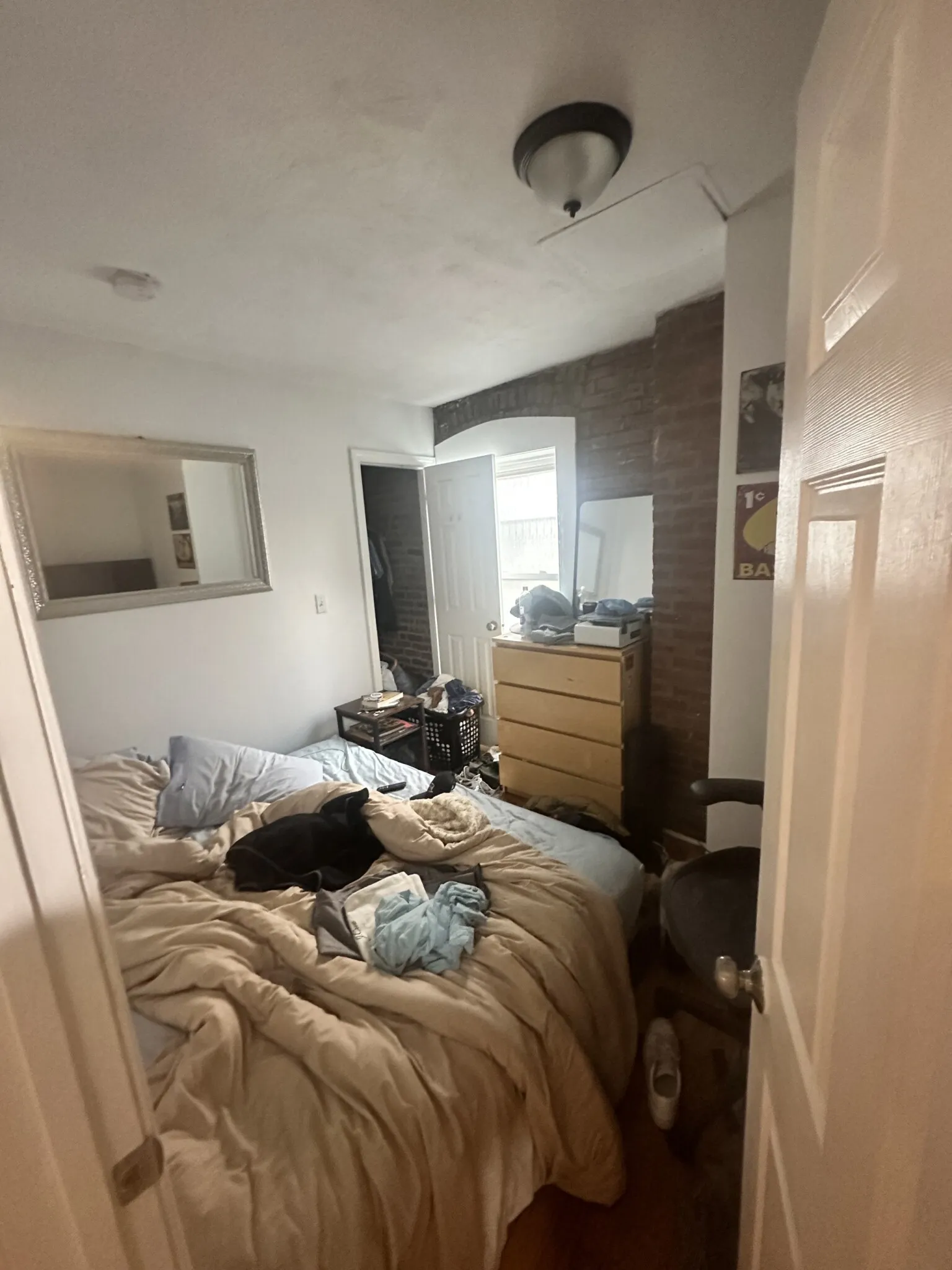 3 bed, 2 bath apartment for rent at 28 Fleet St Unit A, North End — photo 32 of 73
