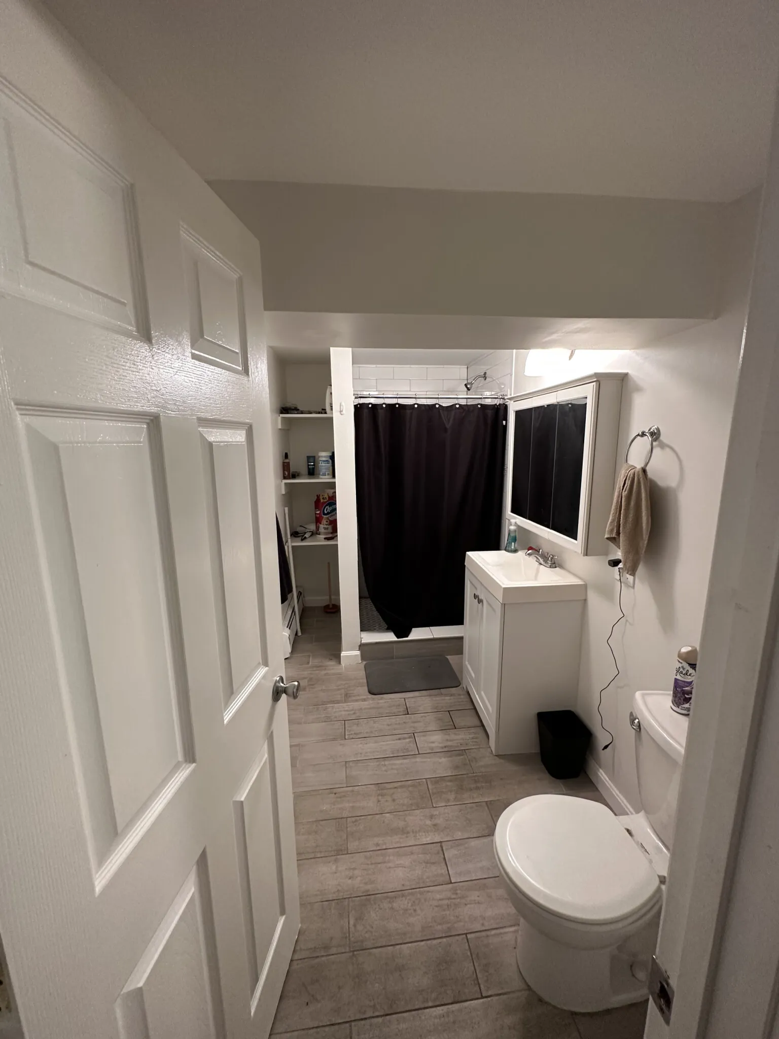 3 bed, 2 bath apartment for rent at 28 Fleet St Unit A, North End — photo 48 of 73