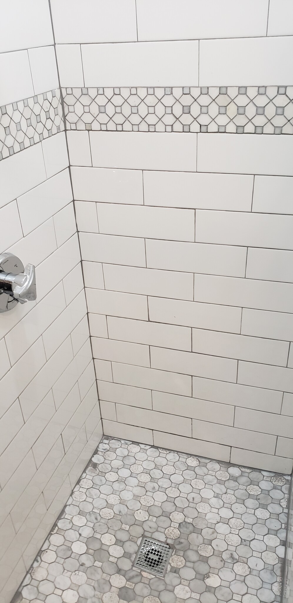 3 bed, 2 bath apartment for rent at 28 Fleet St Unit B, North End — photo 14 of 19