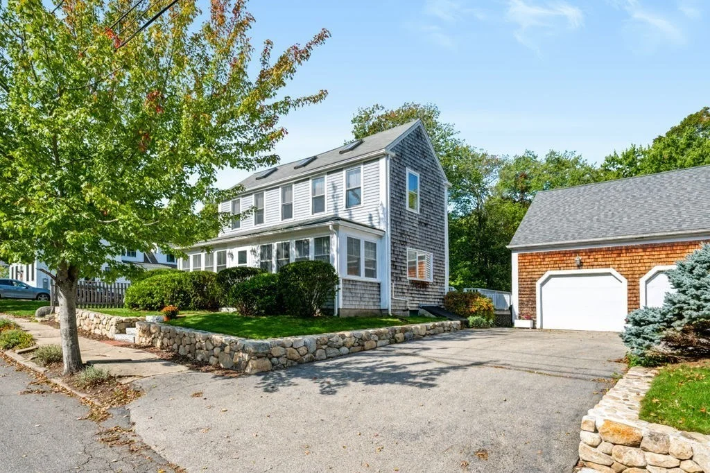 3 bed, 2 bath apartment for rent at 28 Forrester St Unit 28, Newburyport — photo 3 of 42