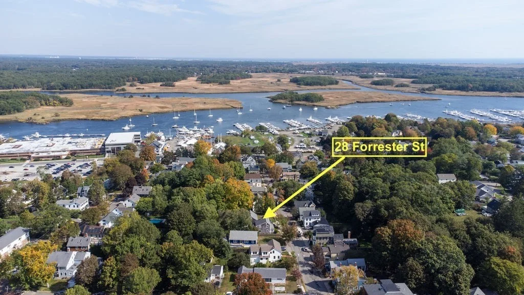 3 bed, 2 bath apartment for rent at 28 Forrester St Unit 28, Newburyport — photo 42 of 42
