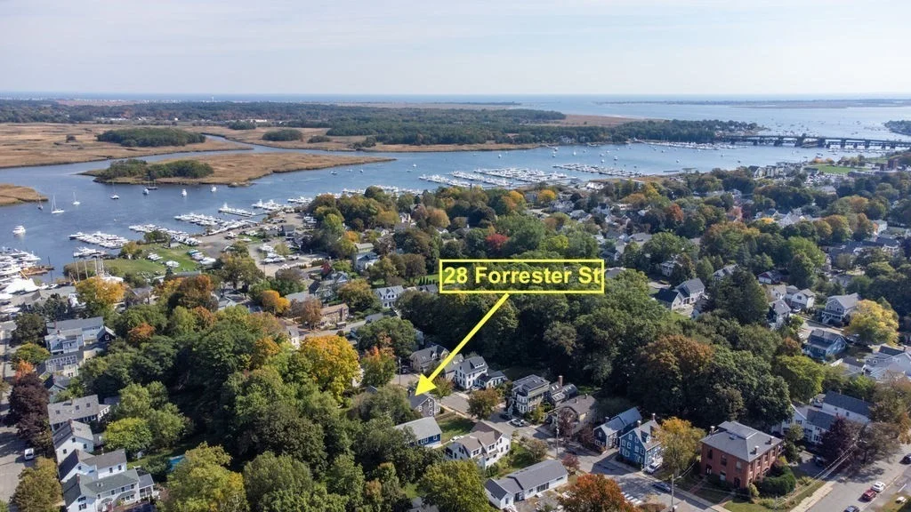 3 bed, 2 bath apartment for rent at 28 Forrester St Unit 28, Newburyport — photo 41 of 42