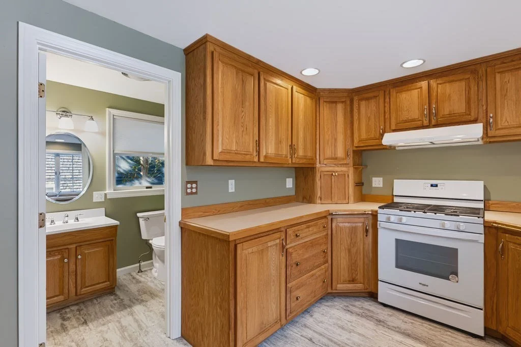 3 bed, 2 bath apartment for rent at 28 Forrester St Unit 28, Newburyport — photo 9 of 42